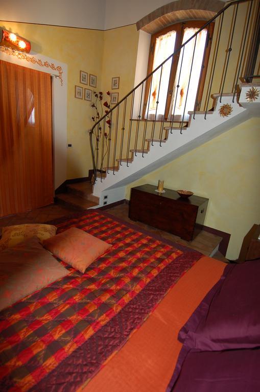 La Capanna Di Panpepato Villa Rosia Room photo